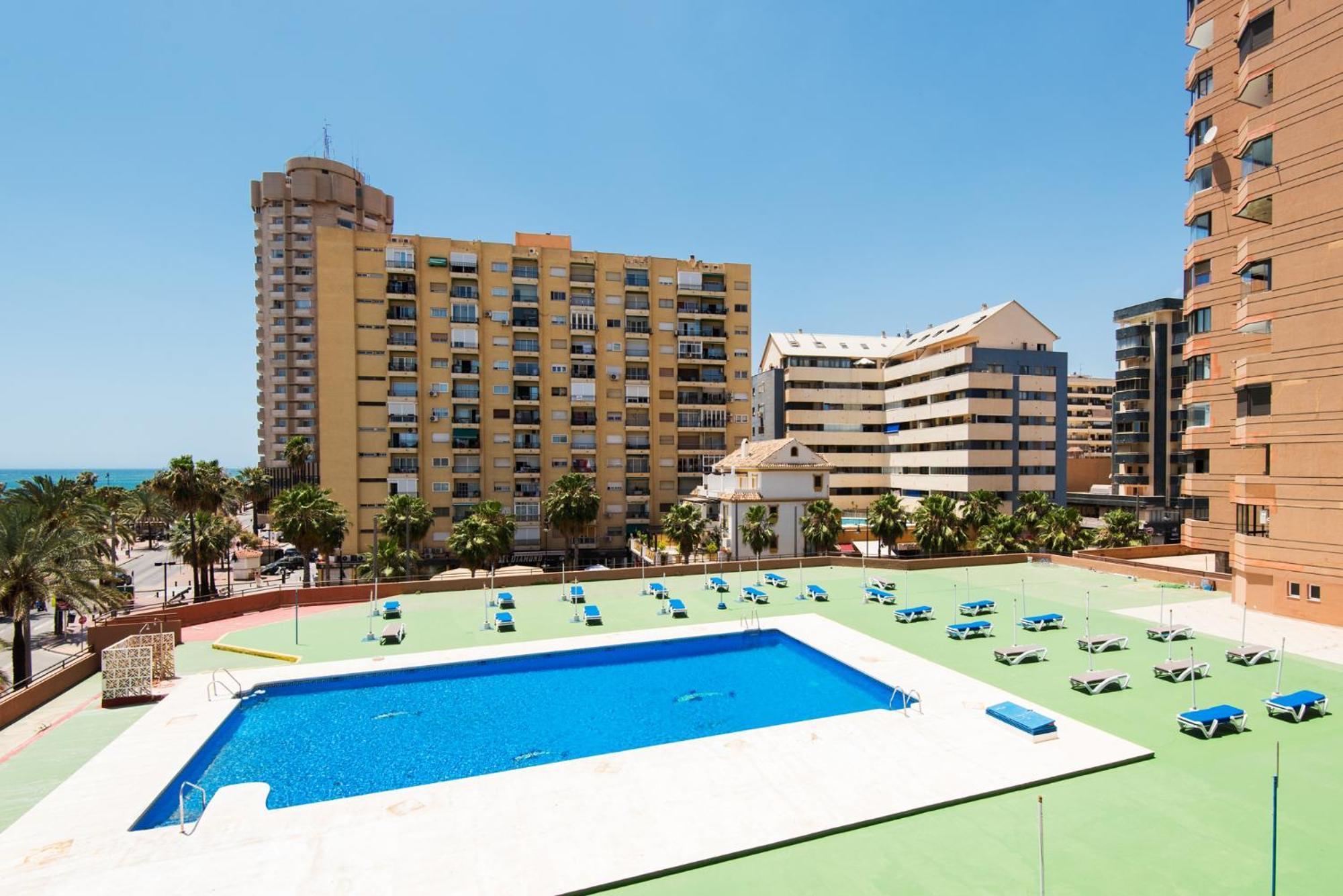 Palm True Towers 1, Marina Beach Apartment Fuengirola Exterior photo
